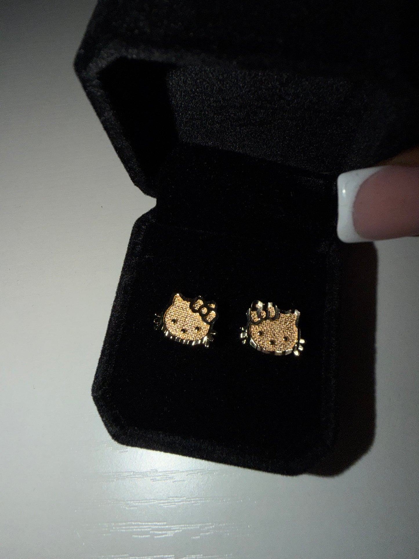 HK mini earring