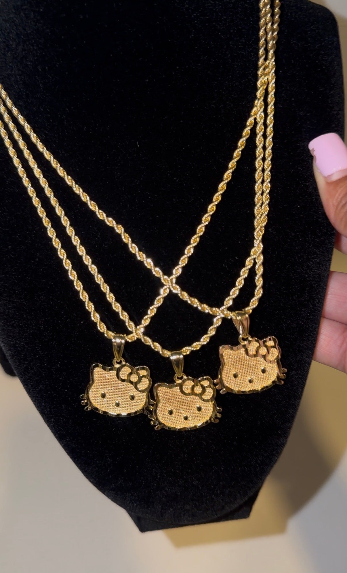 14k Gold HK necklace