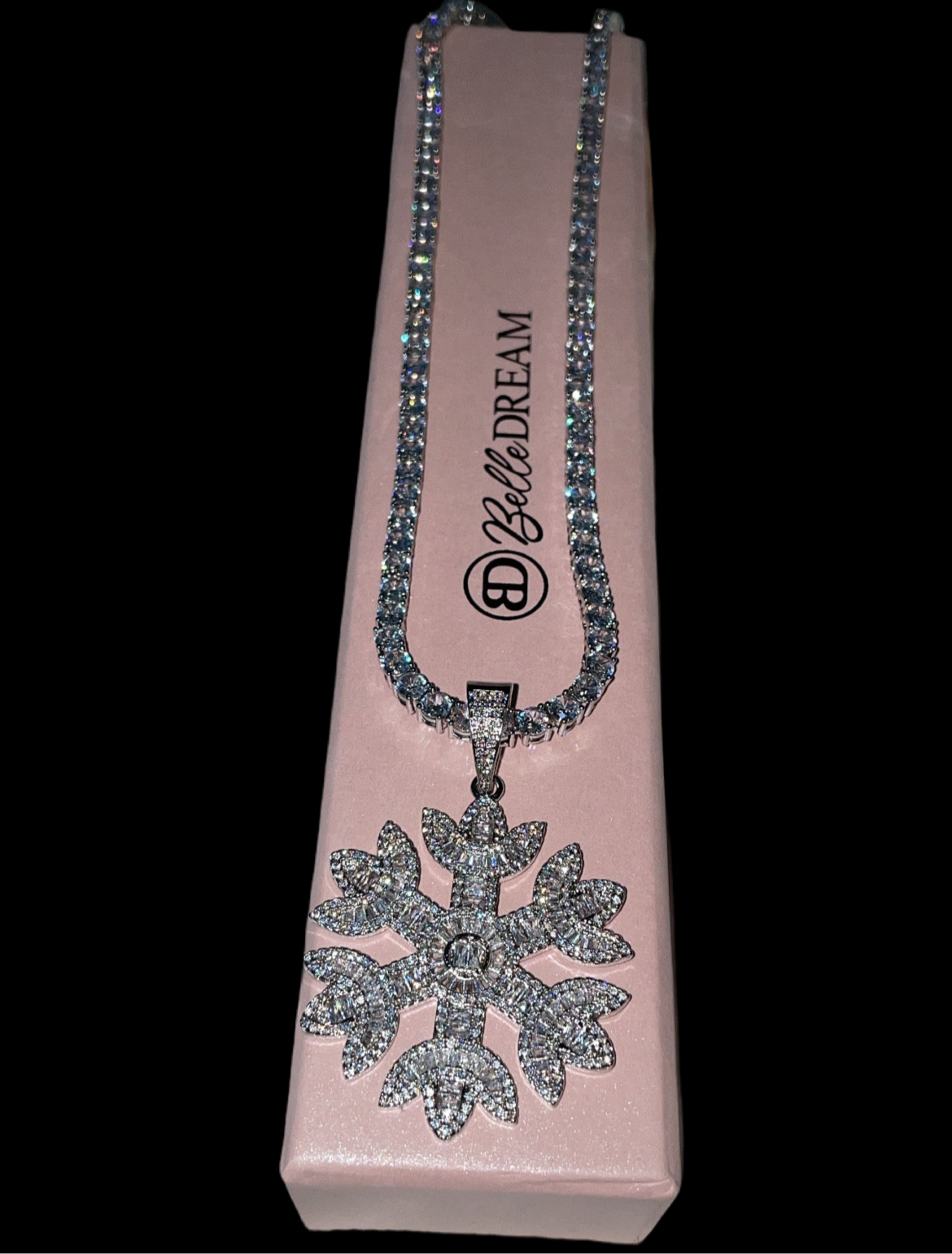 Exquisite SnowFlake Tennis Necklace